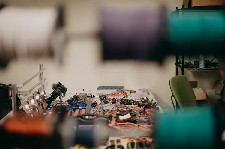 Lots of wires on a desk